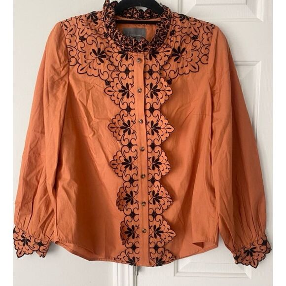 Anthropologie Scalloped
Embroidered Buttondown Blouse Size 6 in HONEY/ NWOT - Picture 6 of 9